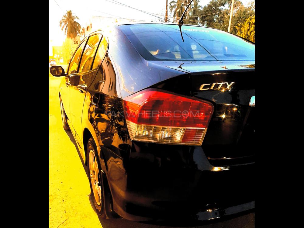 Honda City 2014 for Sale in Karachi Honda City 2014 for Sale in Karachi Image-6