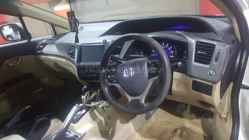 Honda Civic 2014 for Sale in Lahore Honda Civic 2014 for Sale in Lahore Image-4