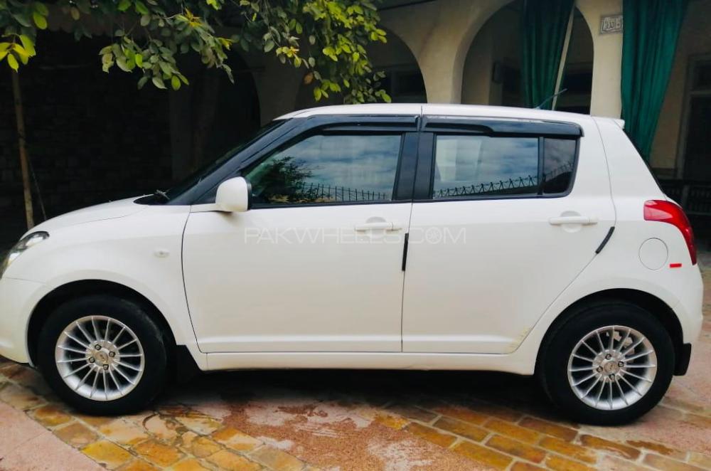سوزوکی سوئفٹ 2013 for Sale in پشاور سوزوکی سوئفٹ 2013 for Sale in پشاور Image-6