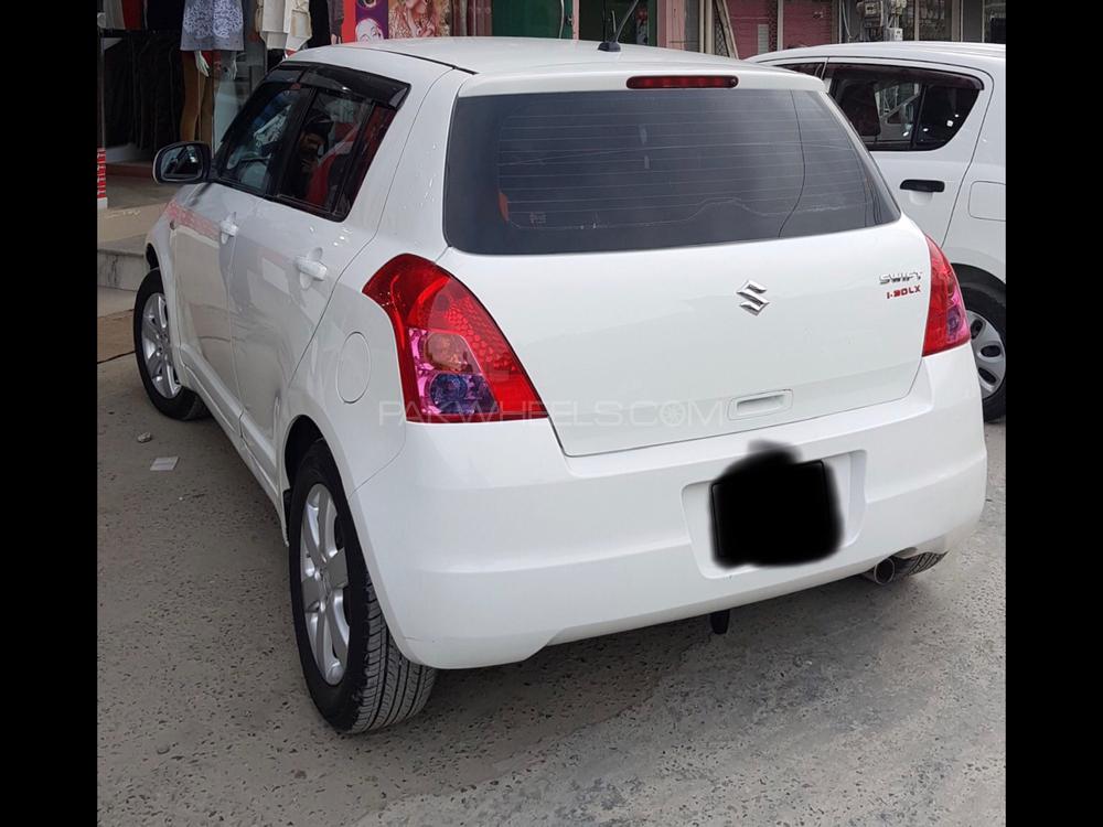 Suzuki Swift 2010 for Sale in Abbottabad Suzuki Swift 2010 for Sale in Abbottabad Image-3