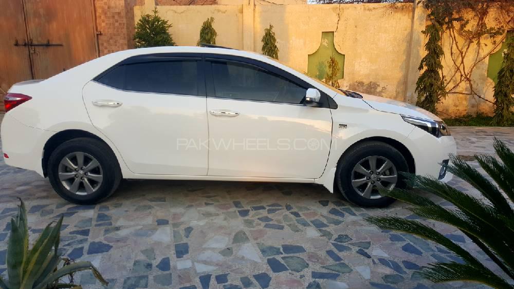 Toyota Corolla 2016 for Sale in Peshawar Toyota Corolla 2016 for Sale in Peshawar Image-3