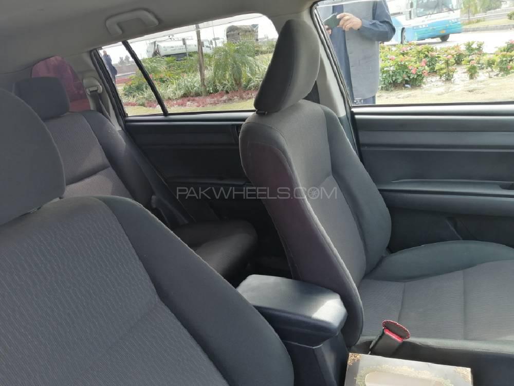 Toyota Corolla Fielder 2015 for Sale in Peshawar Toyota Corolla Fielder 2015 for Sale in Peshawar Image-8