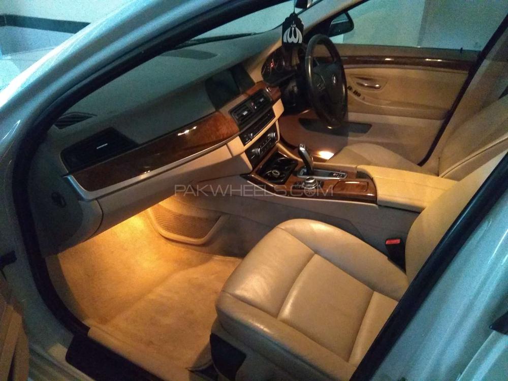 BMW 5 Series 2010 for Sale in Lahore BMW 5 Series 2010 for Sale in Lahore Image-7