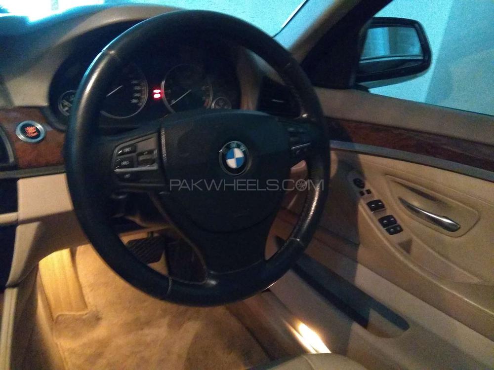 BMW 5 Series 2010 for Sale in Lahore BMW 5 Series 2010 for Sale in Lahore Image-10