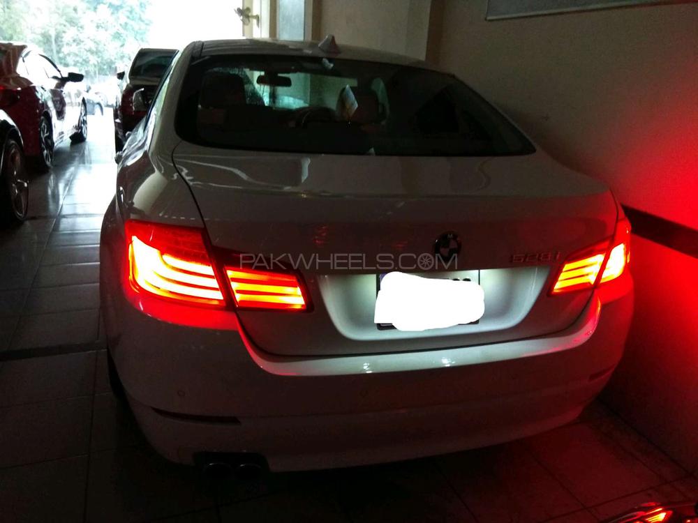BMW 5 Series 2010 for Sale in Lahore BMW 5 Series 2010 for Sale in Lahore Image-13