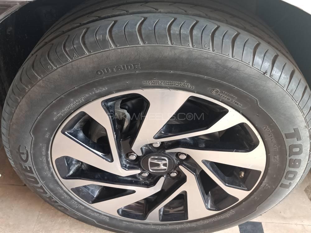 Honda Civic 2018 for Sale in Multan Honda Civic 2018 for Sale in Multan Image-7