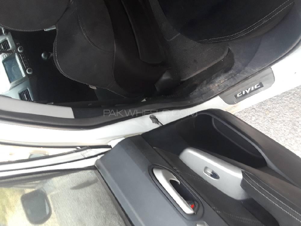 Honda Civic 2010 for Sale in Rawalpindi Honda Civic 2010 for Sale in Rawalpindi Image-7
