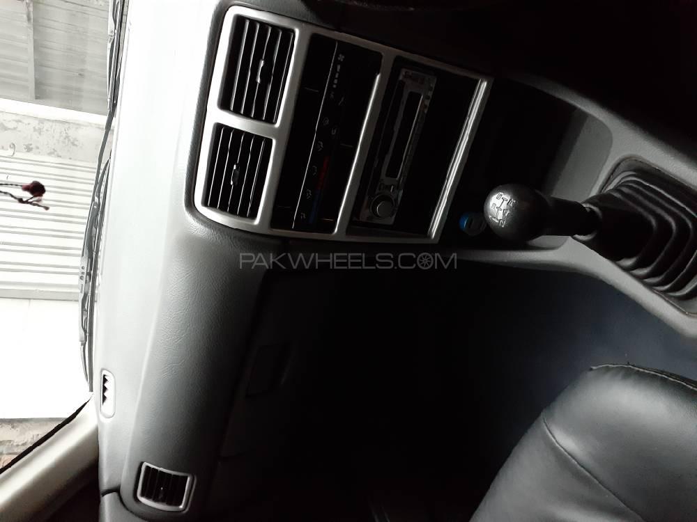 Suzuki Cultus 2010 for Sale in Faisalabad Suzuki Cultus 2010 for Sale in Faisalabad Image-7