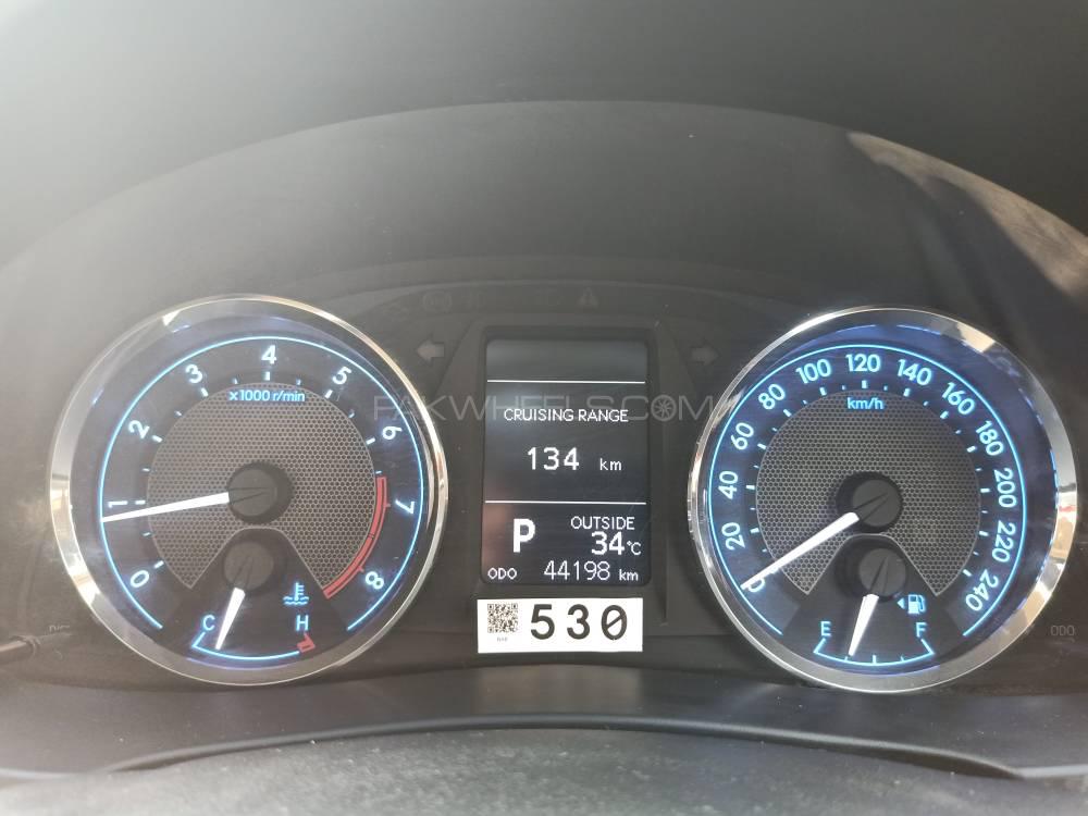 Toyota Corolla 2014 for Sale in Karachi Toyota Corolla 2014 for Sale in Karachi Image-6