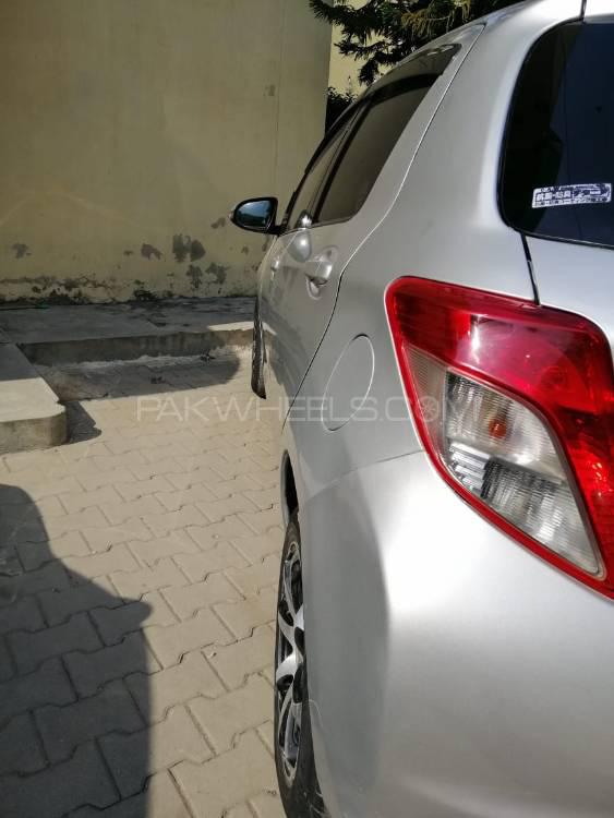 Toyota Vitz 2011 for Sale in Lahore Toyota Vitz 2011 for Sale in Lahore Image-9
