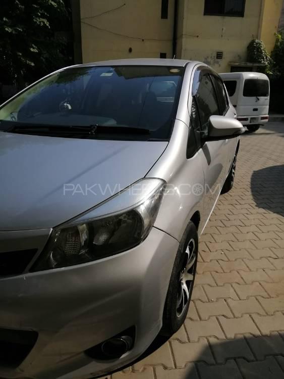 Toyota Vitz 2011 for Sale in Lahore Toyota Vitz 2011 for Sale in Lahore Image-13