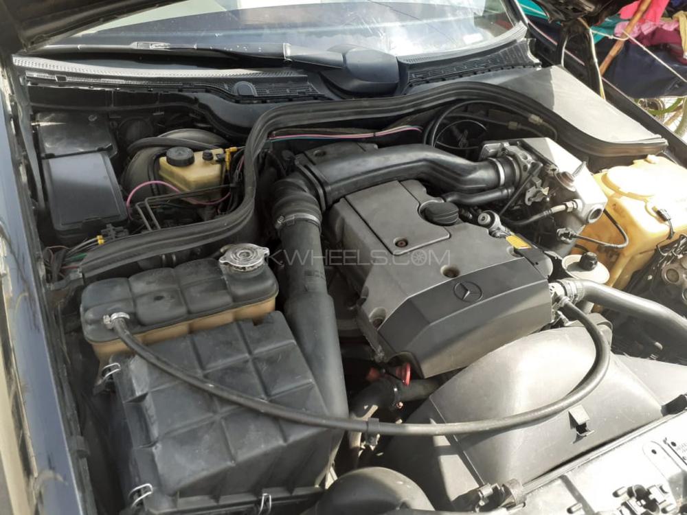 Mercedes Benz C Class 1997 for Sale in Karachi Mercedes Benz C Class 1997 for Sale in Karachi Image-8