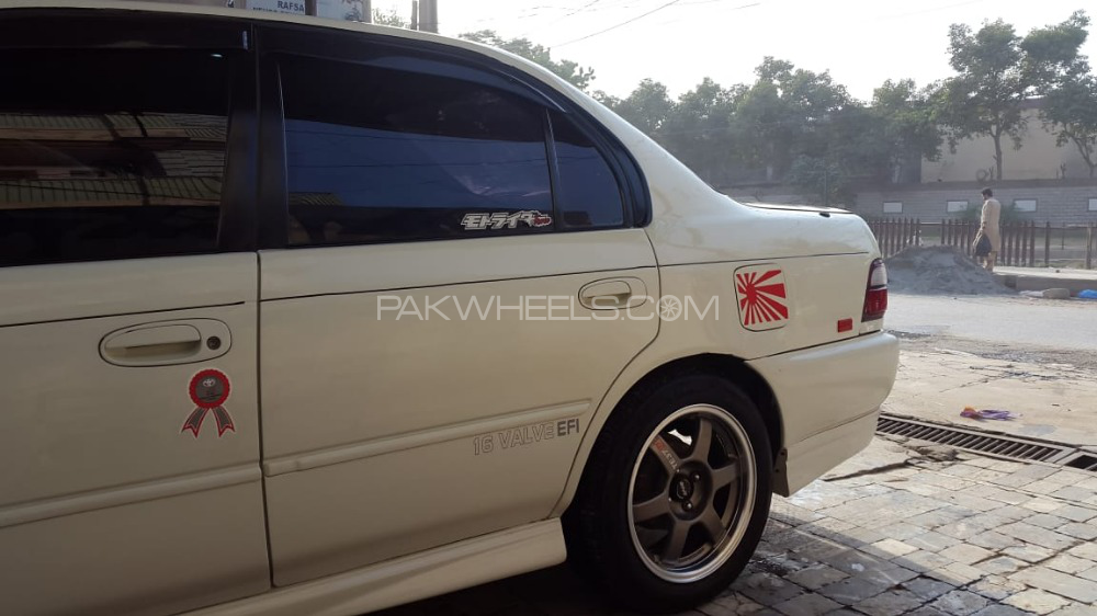 Toyota Corolla - 1998  Toyota Corolla - 1998  Image-5