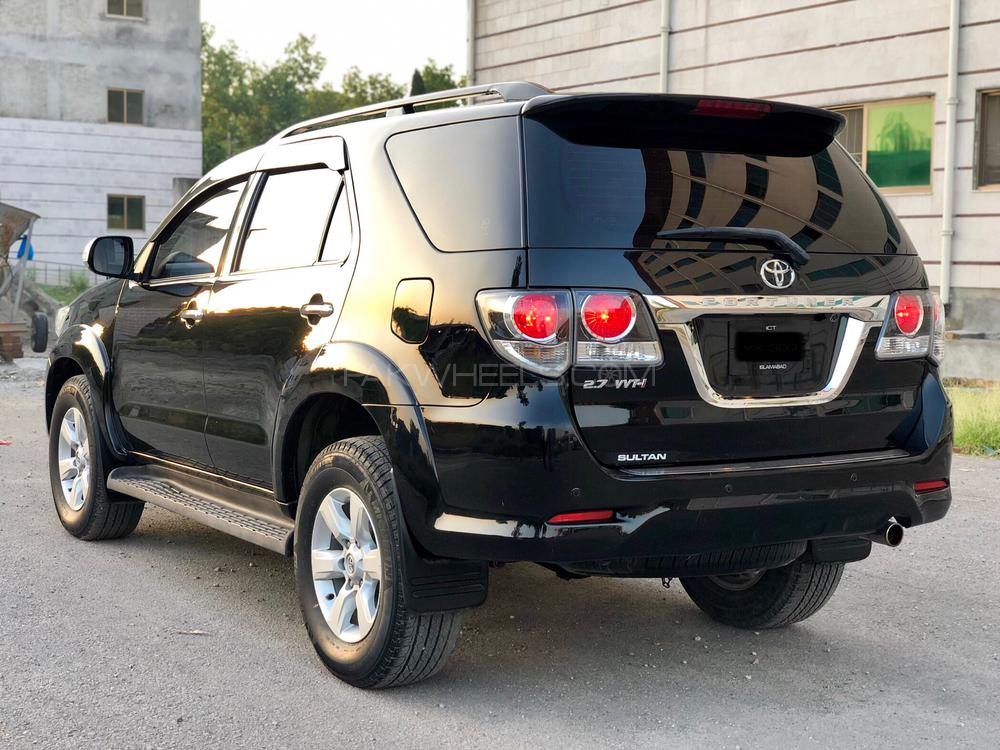 Toyota Fortuner 2013 for Sale in Rawalpindi Toyota Fortuner 2013 for Sale in Rawalpindi Image-4