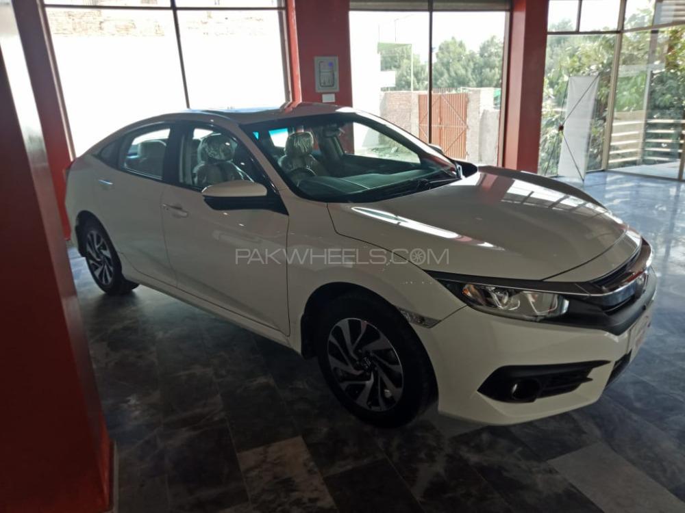 Honda Civic 2019 for Sale in Sahiwal Honda Civic 2019 for Sale in Sahiwal Image-7