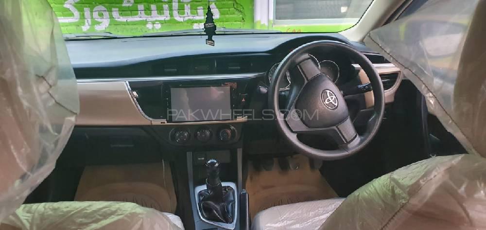Toyota Corolla 2014 for Sale in Peshawar Toyota Corolla 2014 for Sale in Peshawar Image-7