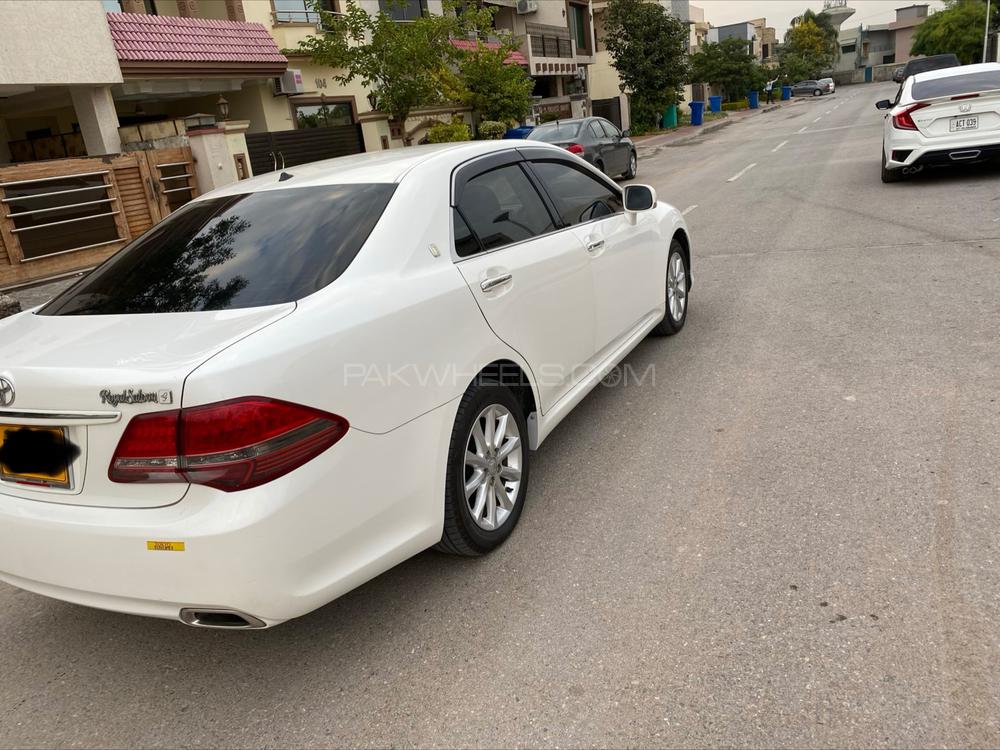 Toyota Crown 2008 for Sale in Islamabad Toyota Crown 2008 for Sale in Islamabad Image-9