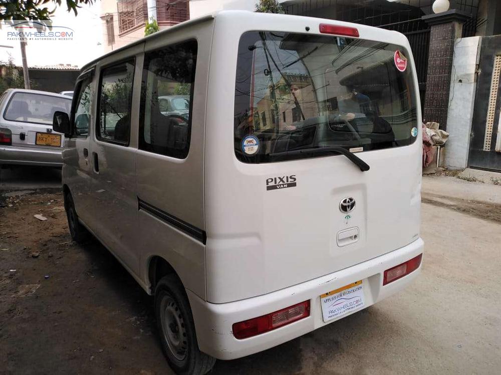 Toyota Pixis Van 2013 for Sale in Karachi Toyota Pixis Van 2013 for Sale in Karachi Image-15