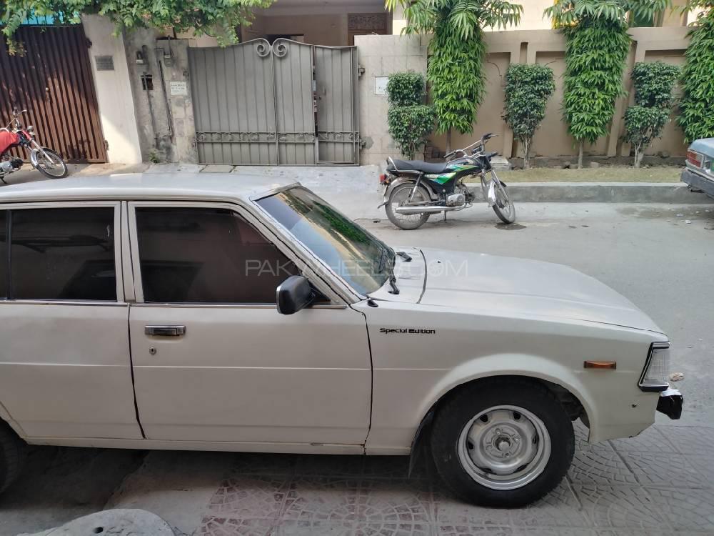 Toyota Corolla 1982 for Sale in Lahore Toyota Corolla 1982 for Sale in Lahore Image-7