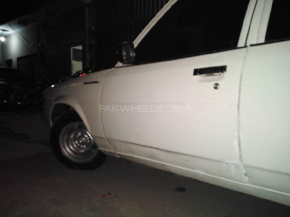 Toyota Corolla 1982 for Sale in Lahore Toyota Corolla 1982 for Sale in Lahore Image-9