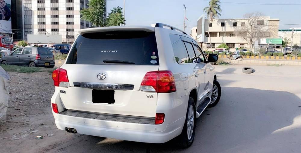 Toyota Land Cruiser 2008 for Sale in Karachi Toyota Land Cruiser 2008 for Sale in Karachi Image-9