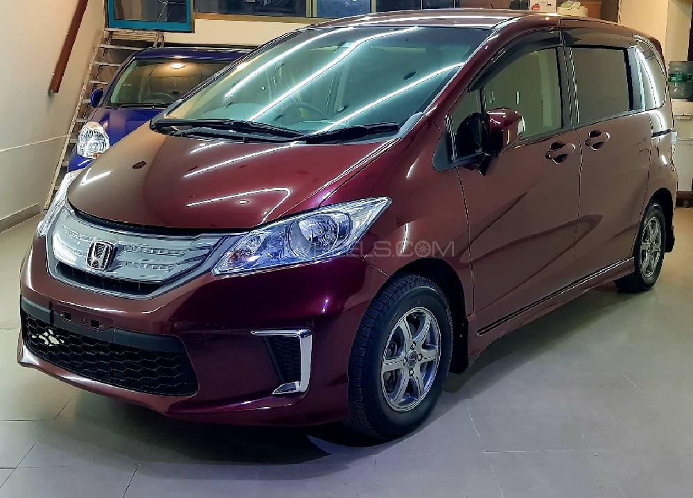ہونڈا فریڈ 2015 for Sale in لاہور ہونڈا فریڈ 2015 for Sale in لاہور Image-12