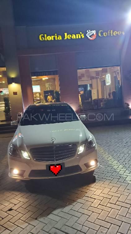 Mercedes Benz E Class 2010 for Sale in Peshawar Mercedes Benz E Class 2010 for Sale in Peshawar Image-6