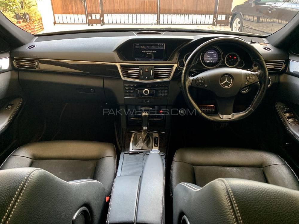 Mercedes Benz E Class 2010 for Sale in Peshawar Mercedes Benz E Class 2010 for Sale in Peshawar Image-9