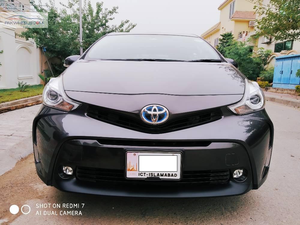 Toyota Prius Alpha 2015 for Sale in Islamabad Toyota Prius Alpha 2015 for Sale in Islamabad Image-2