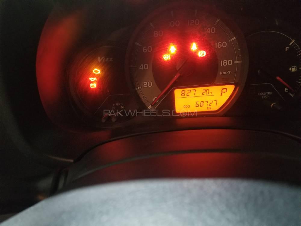Toyota Vitz 2015 for Sale in Karachi Toyota Vitz 2015 for Sale in Karachi Image-16