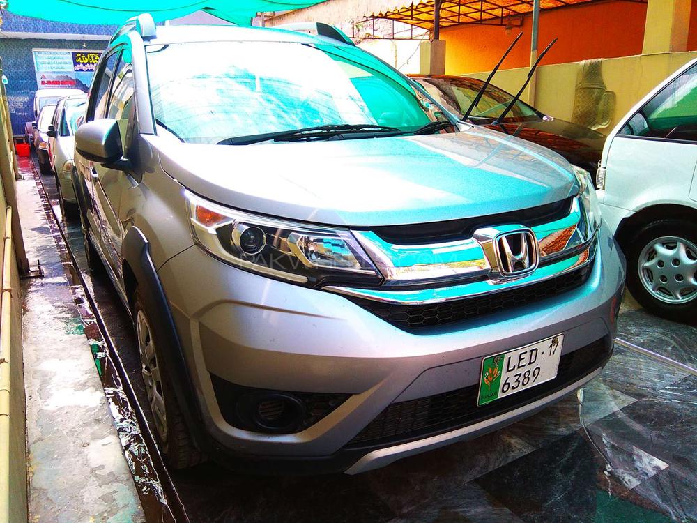 Honda BR-V 2017 for Sale in Lahore Honda BR-V 2017 for Sale in Lahore Image-2