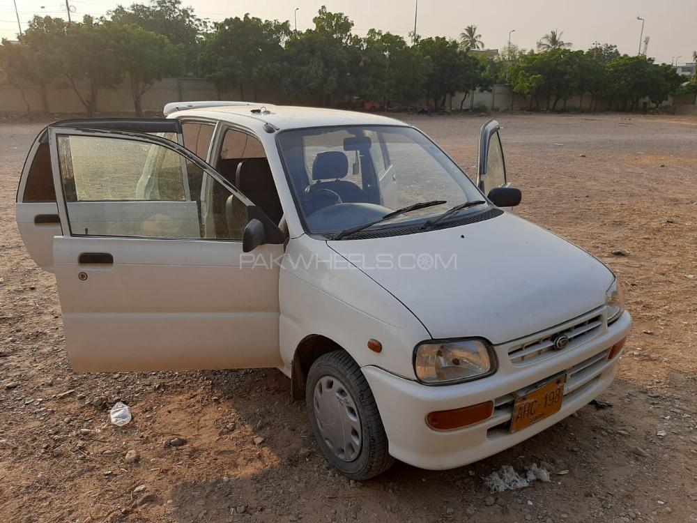Daihatsu Cuore 2004 for Sale in Karachi Daihatsu Cuore 2004 for Sale in Karachi Image-3