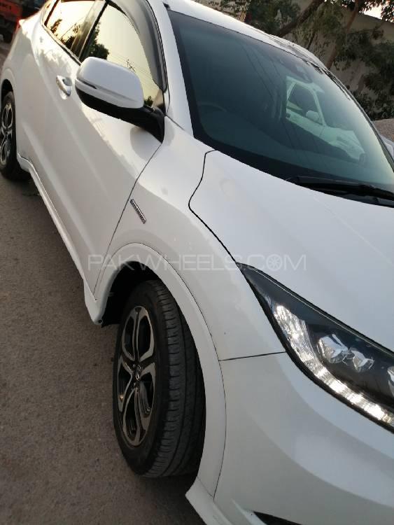 Honda Vezel 2014 for Sale in Rawalpindi Honda Vezel 2014 for Sale in Rawalpindi Image-5