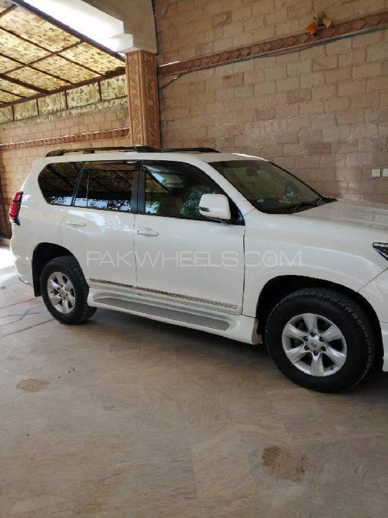 Toyota Prado 2010 for Sale in Mardan Toyota Prado 2010 for Sale in Mardan Image-3