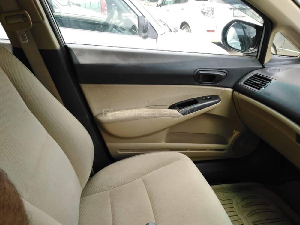 Honda Civic 2011 for Sale in Lahore Honda Civic 2011 for Sale in Lahore Image-8