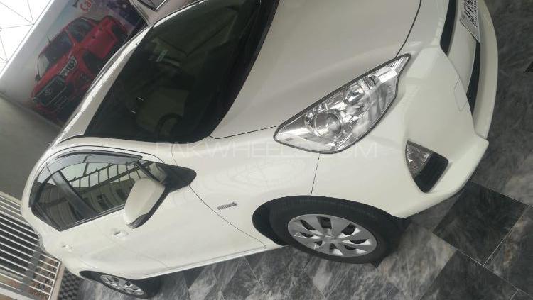 Toyota Aqua 2014 for Sale in Peshawar Toyota Aqua 2014 for Sale in Peshawar Image-3