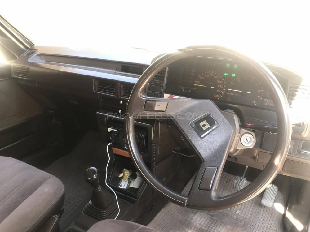 Toyota Corolla 1986 for Sale in Peshawar Toyota Corolla 1986 for Sale in Peshawar Image-6