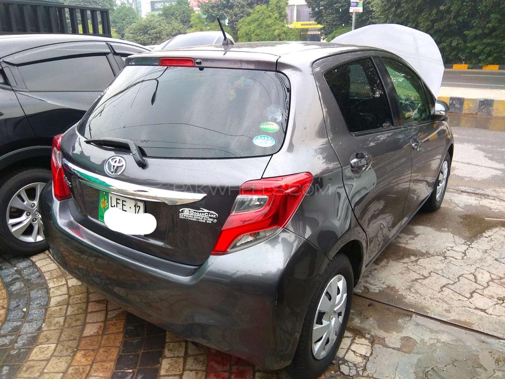 Toyota Vitz 2015 for Sale in Lahore Toyota Vitz 2015 for Sale in Lahore Image-12