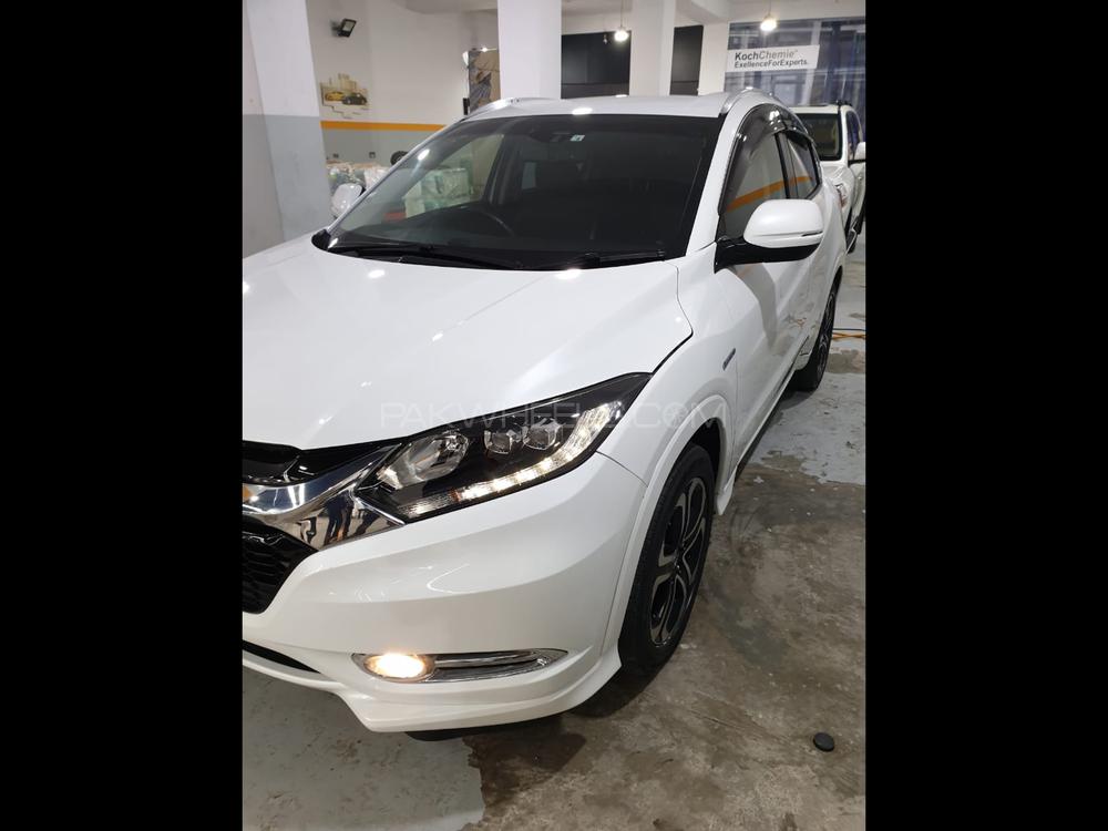 Honda Vezel 2014 for Sale in Lahore Honda Vezel 2014 for Sale in Lahore Image-3