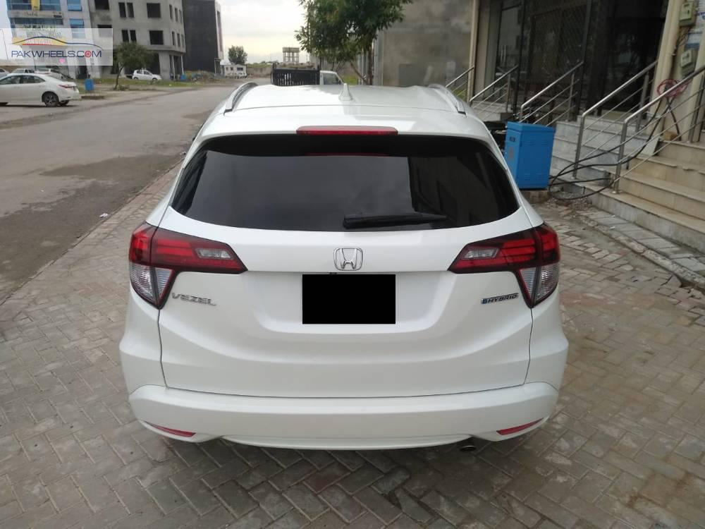 Honda Vezel 2015 for Sale in Islamabad Honda Vezel 2015 for Sale in Islamabad Image-4
