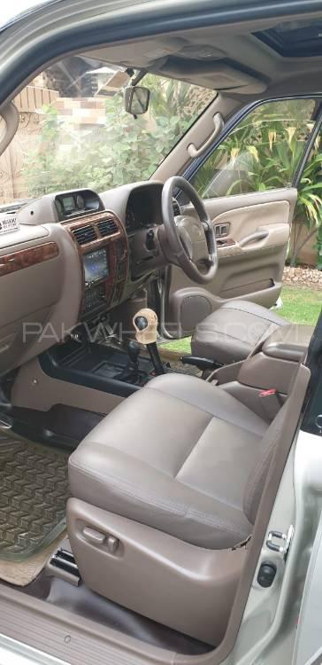 Toyota Prado 2001 for Sale in Lahore Toyota Prado 2001 for Sale in Lahore Image-10
