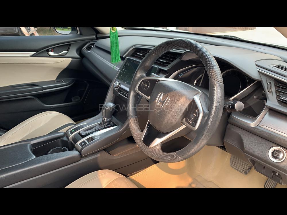 Honda Civic 2018 for Sale in Lahore Honda Civic 2018 for Sale in Lahore Image-5
