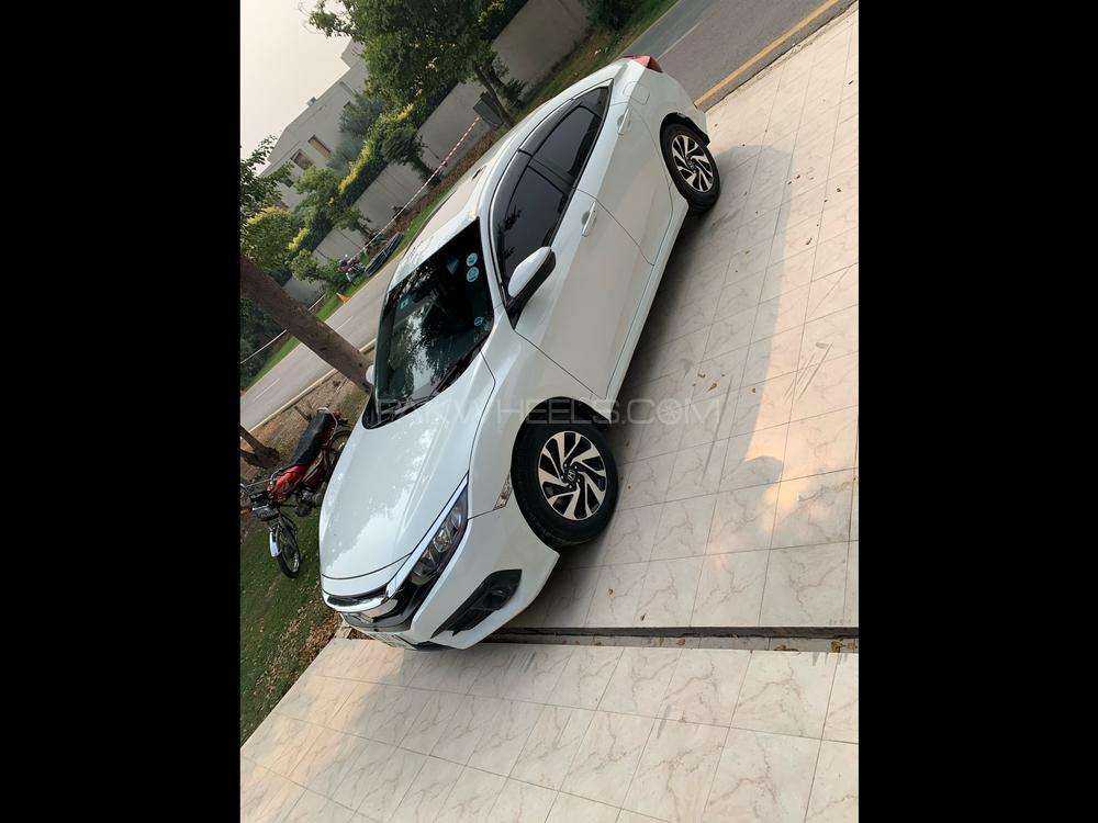 Honda Civic 2018 for Sale in Lahore Honda Civic 2018 for Sale in Lahore Image-2