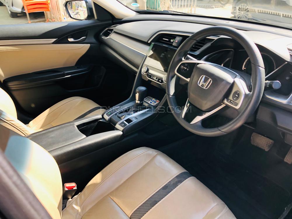 Honda Civic 2018 for Sale in Karachi Honda Civic 2018 for Sale in Karachi Image-7
