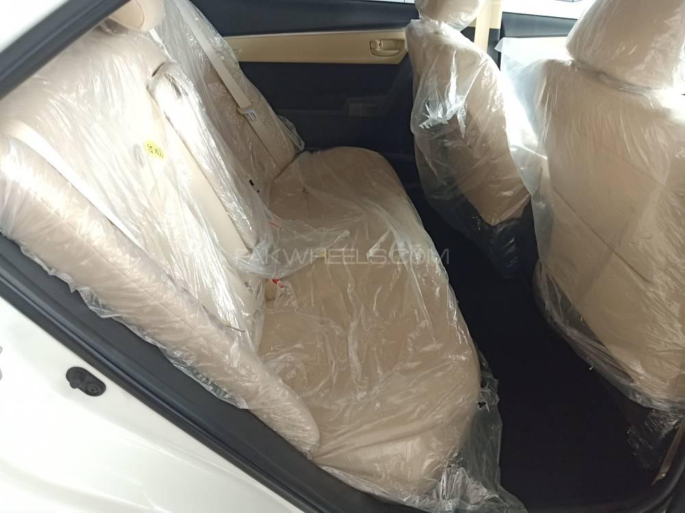 Toyota Corolla 2019 for Sale in Peshawar Toyota Corolla 2019 for Sale in Peshawar Image-6