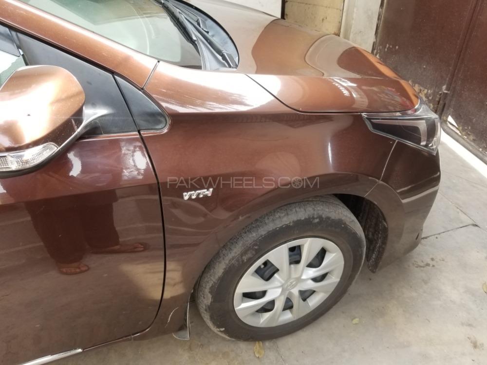 Toyota Corolla 2015 for Sale in Lahore Toyota Corolla 2015 for Sale in Lahore Image-5