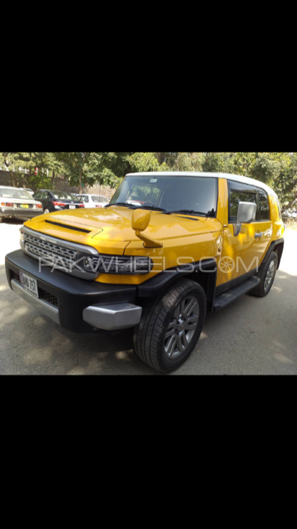 Toyota Fj Cruiser - 2013  Toyota Fj Cruiser - 2013  Image-6