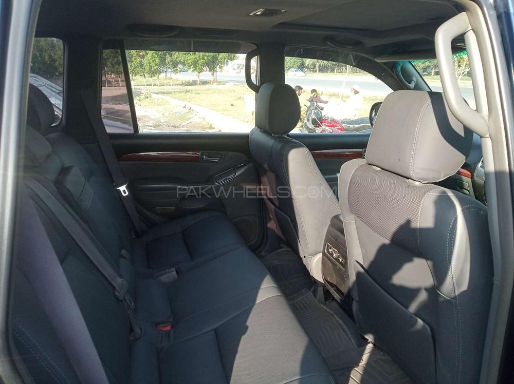 Toyota Prado 2002 for Sale in Gujranwala Toyota Prado 2002 for Sale in Gujranwala Image-9