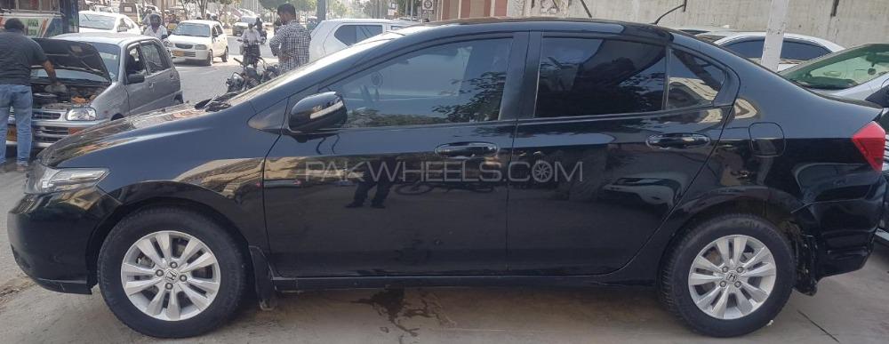 Honda City 2015 for Sale in Karachi Honda City 2015 for Sale in Karachi Image-4