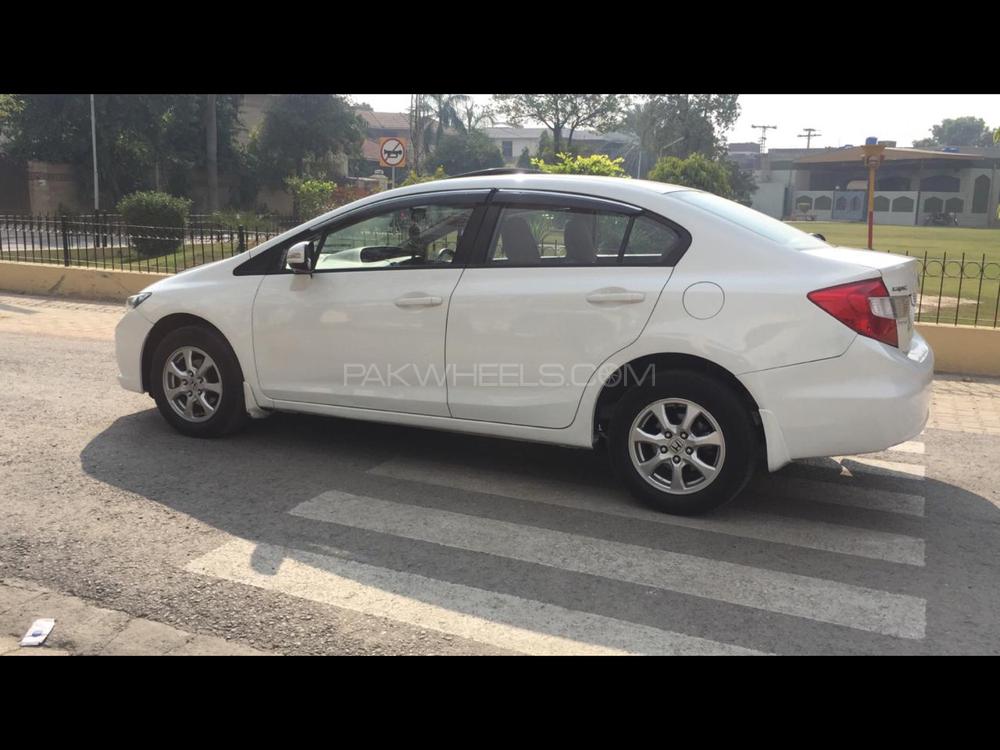 Honda Civic 2014 for Sale in Lahore Honda Civic 2014 for Sale in Lahore Image-4